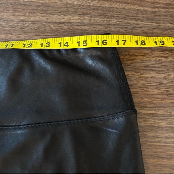 ❤️ NWT maurices Sleek Black Faux Leather Leggings XL - Picture 7 of 10